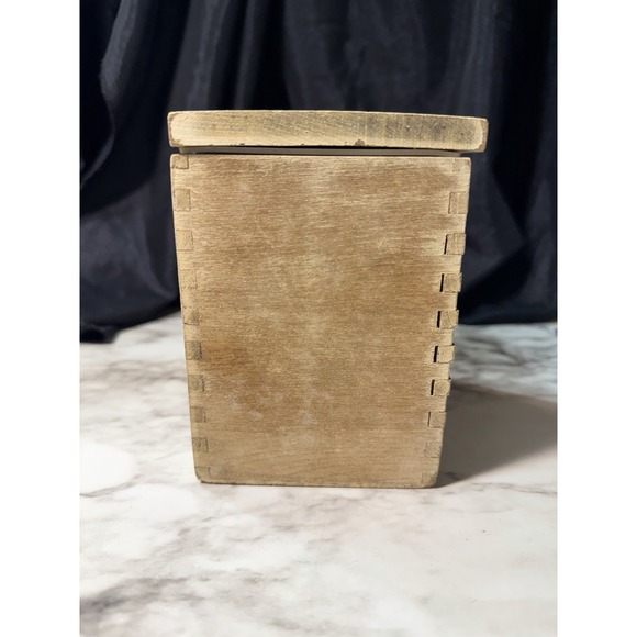 VINTAGE Wooden Canister Sears Roebuck and Co 1977 made in Japan  5"T x 4.2(2761) - Picture 4 of 7